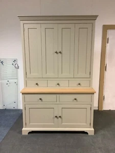 LARGE NEPTUNE STYLE TV DRESSER, BI-FOLD DOORS. CAN BE MADE ANY SIZE OR COLOUR. - Picture 1 of 9