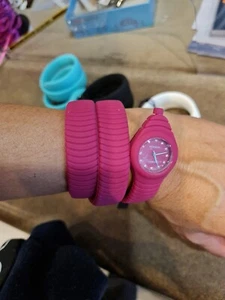 Orologio Lowell donna cinturino Gomma e Fondo cassa acciaio - Foto 1 di 4