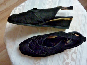 Theresia Damenpumps Gr. 38,5G -Schwarz Wildleder- - Bild 1 von 7