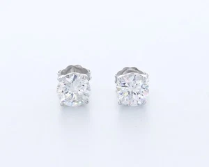 2.2 CT Lab-Created Diamonds D/VS1 Round Cut 14K White Gold 4-Prong Classic Studs - Picture 1 of 4
