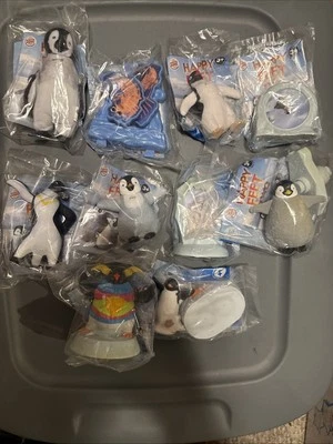 2011 Happy Feet 2 Burger King Toys Complete Set Of 10  Lot - Image 1 of 2