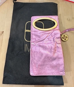 90s IMAN Pink Metallic Faux Leather Gold Oval Handle Wristlet Bag Clutch - Bild 1 von 6