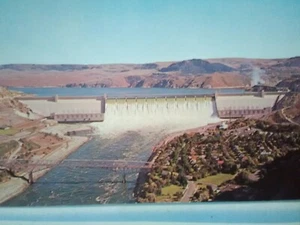 AERIAL VIEW VINTAGE POST CARD GRAND COULEE WENATCHEE WASHINGTON - Picture 1 of 12