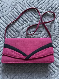Jacques Vert Women's Bag Crossbody Strap or clutch, Raspberry Maroon Red Linen - Picture 1 of 3