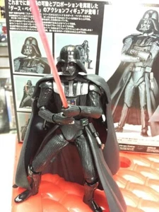 New Yamaguchi Revoltech No.001 Star Wars Darth Vader 6" Action Figure With Box - Picture 1 of 5