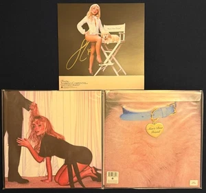 SIGNED Sabrina Carpenter Man's Best Friend Deluxe Edition Iridescent Blue MINT - Picture 1 of 11
