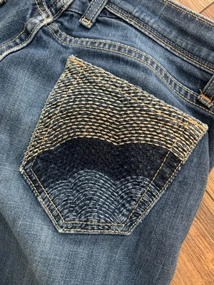 dELiA*s Slight Flare Jeans – Embroidered Pocket – Size 9/10 - Image 1 of 4