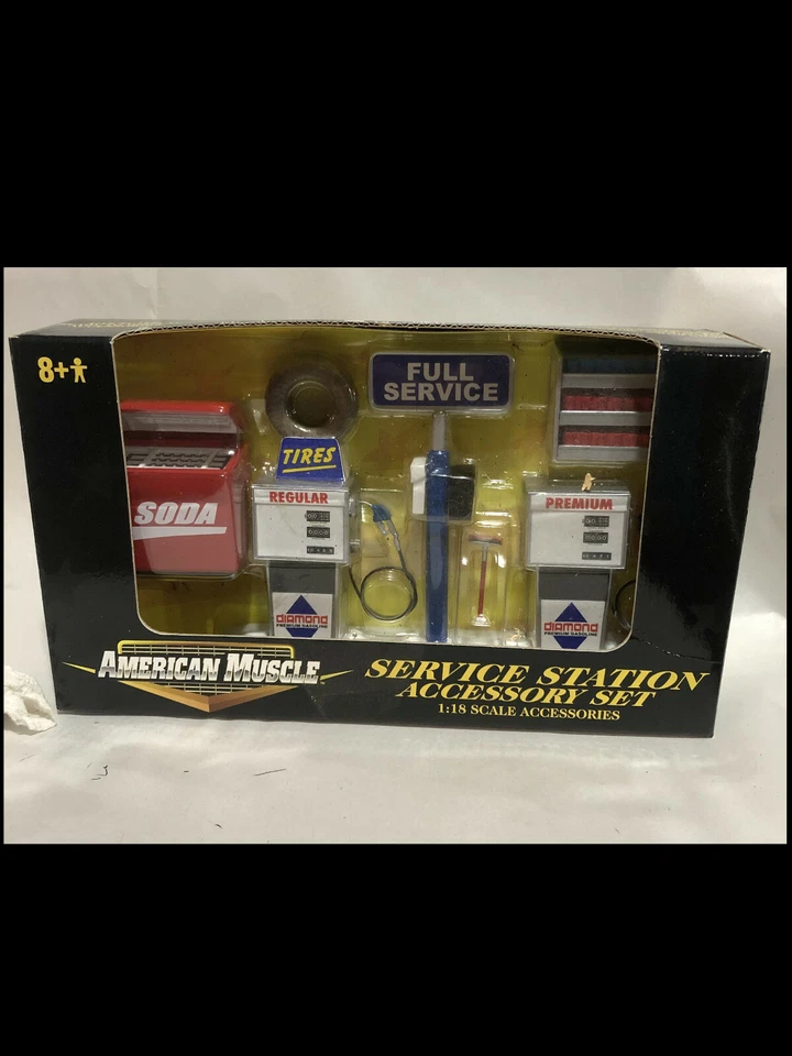 American Muscle 1 18 Service Station Accessory Set 32172