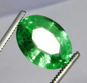 Gemas sueltas de esmeralda colombiana mina Muzo natural forma ovalada de 14,70 quilates certificadas - Imagen 1 de 7