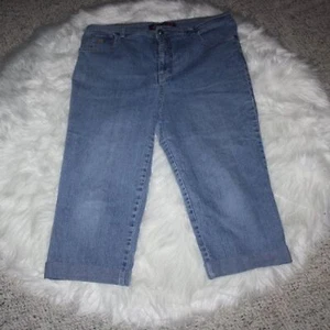Gloria Vanderbilt Denim Capris Sz 14P Summer Pants GUC - Picture 1 of 5