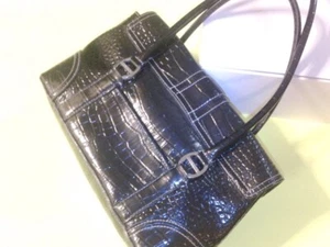 Liz Claiborne -Vintage Crocodile Handbag in Black---13" X 8"H - Picture 1 of 8