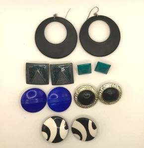 Vintage lot Of 6 Pair Button Geometric Clip On ,Pierced  Earrings Metal Acrylic - Picture 1 of 5