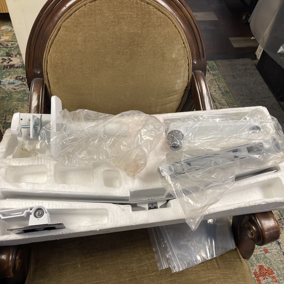 Ergotron Monitor Desk Mounting Arm - White - 1 Monitor Support - 45-489-216 - Image 1 of 4