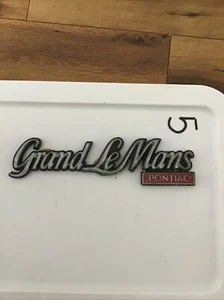 Vintage OEM GM Pontiac Grand LeMans Body Ornament Nameplate Emblem - Picture 1 of 2