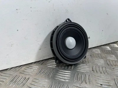 BMW 3 F30 F35 F31 2015 Left rear front door speaker 61928910 LIQ16584 - Image 1 of 4