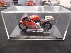 ALTAYA Moto GP 1/24 – DUCATI 996R Troy Bayliss – 2001 - Foto 1 di 1