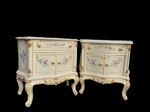 Antique pair of Italian Baroque /Rococo Nightstands in Cream/Ivory Beech Cover