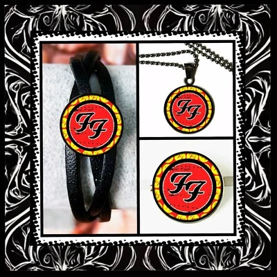 FOO FIGHTERS MY HERO SET OF THREE 🎸 BRACELET ➕ NECKLACE ➕PIN Foto 1 de 2