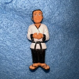 Lil Homies HOME LEE Series 6 Figure 1/32 Scale Toy Homie Man Figurine KARATE - Picture 1 of 5