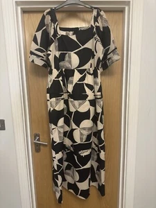 BNWT Next Black And Neutral Geo Print Cotton Dress - Size 12T Tall - Picture 1 of 8