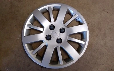 Tampa do cubo de roda 2009-2010 Chevrolet Cobalt 15" 12 raios  - Imagem 1 de 2