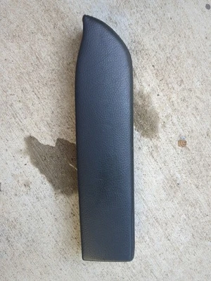 03-09 丰田 4Runner 右前门面板扶手 4210-35220 — 第 1/3 张图片