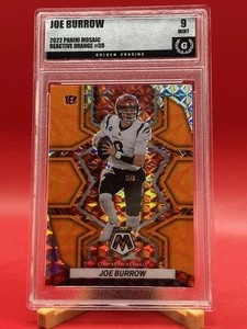 2022 Panini Mosaic #39 Joe Burrow Mosaic Reactive Orange Graded 9 - Bild 1 von 2