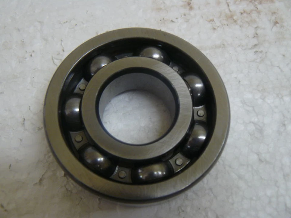 NUEVO RODAMIENTO DE BOLAS RADIAL FLT ISKRA 6305 62MM OD 25MM ID Foto 1 de 1