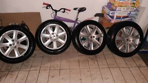 Cerchi originali Peugeot 16" - Foto 1 di 8