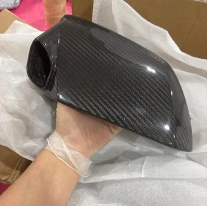 Carbon Fiber Side Rear Mirror Cover Replacement for Lamborghini Urus (D4-6 - Picture 1 of 5