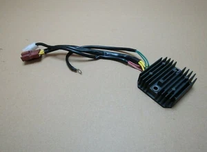 Husqvarna 701 Supermoto 2021 1,158 miles regulator rectifier SH54ISA (5977) - Picture 1 of 5