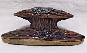 Antiguo tampón para uñas de madera sintética con placa de monograma de plata esterlina - Imagen 1 de 5