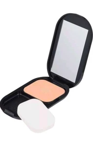 Max Factor Facefinity Compact Foundation SPF 20 - 001 Porcelain - Picture 1 of 3