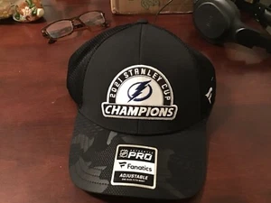 NHL Fanatics Authentics Pro Tampa Bay Lightning 2021 Stanley Cup Champions Hat - Picture 1 of 4