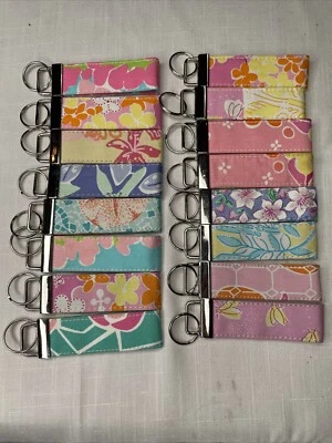 Lote de 16 llaveros Lilly Pulitzer favoritos de fiesta. Palma de boda Preppy 4”x1” Foto 1 de 4