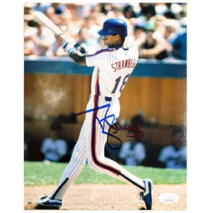 Darryl Strawberry Signed New York Pose 1 Baseball 8x10 Photo (JSA) - Picture 1 of 1