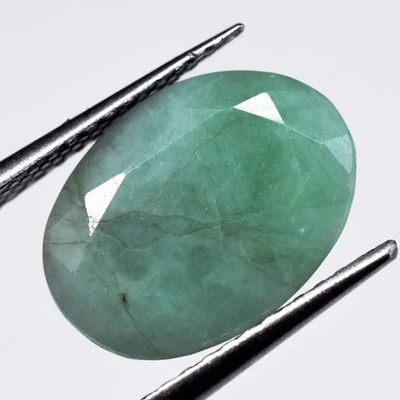 2.95ct 11.50x8.52mm Oval Shape Natural Green Emerald Treated Gemstone, Zambia - Image 1 of 4