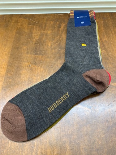 NOS 2 paia di calze Burberry spedizione gratuita!