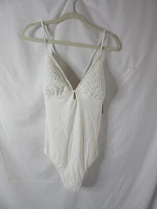 Shade & Shore Crochet High Leg Cheeky One Piece Swimsuit Cream Size Medium NWT - Picture 1 of 9
