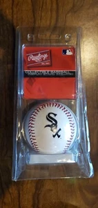 CHICAGO WHITE SOX Official MLB Rawlings Team Logo Baseball with stand Free ship! - Picture 1 of 1