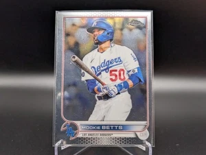 2022 Topps Chrome MOOKIE BETTS #100 Los Angeles Dodgers - Picture 1 of 2