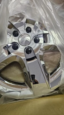 Chevrolet Malibu # 435-17C 2008-2012 17" cromo perno en tapacubos juego de cubiertas de rueda Foto 1 de 2