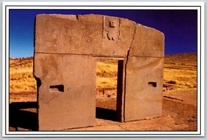 Tiwanaku Bolivia Sun Gate Puerto Del Sol Arch Gateway Postcard - Picture 1 of 2