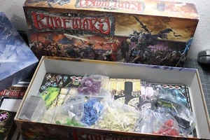 Fantasy Flight Games Rune Wars Juego de Mesa - 1ª Edición - Imagen 1 de 11