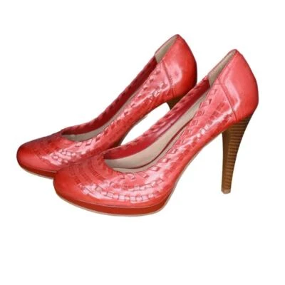 Andrew Geller Knot Red Leather Woven High Heel Shoes Round Toe 8.5M - Image 1 of 4
