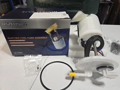 MONTAJE BOMBA COMBUSTIBLE ELÉCTRICA ISO TS16949 Foto 1 de 4