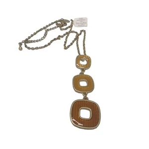 Neu mit Etikett Lia Sophia offen abgestufter quadratischer Anhänger Halskette goldfarben Harz signiert Neu aus altem Lagerbestand - Bild 1 von 7