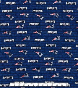 NFL NEW ENGLAND PATRIOTS Mini Football 100% Cotton Fabric 1/4 Yard 9x57 - Picture 1 of 1
