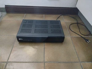 D- Box Sat Mit 2x Fernbedienung Displayfehler - Bild 1 von 10