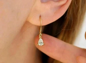 Pendiente colgante de moissanita real de 1,50 quilates con corte de pera enchapado en oro amarillo de 14 k - Imagen 1 de 6
